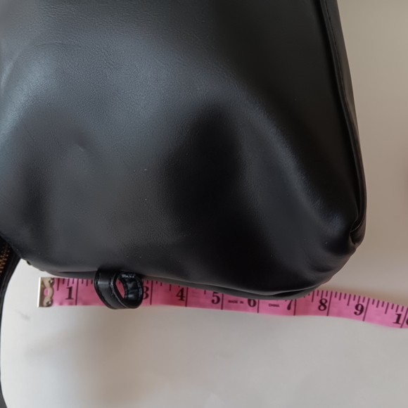 a new day Classic Black Shoulder Bag - Picture 12 of 13